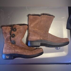 EUC Alegria Nanak boot. EU 42